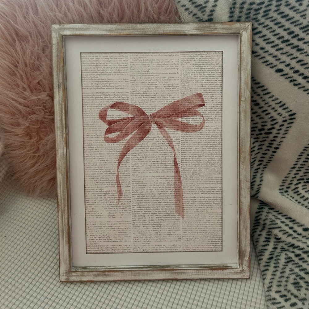 Bow picture with frame